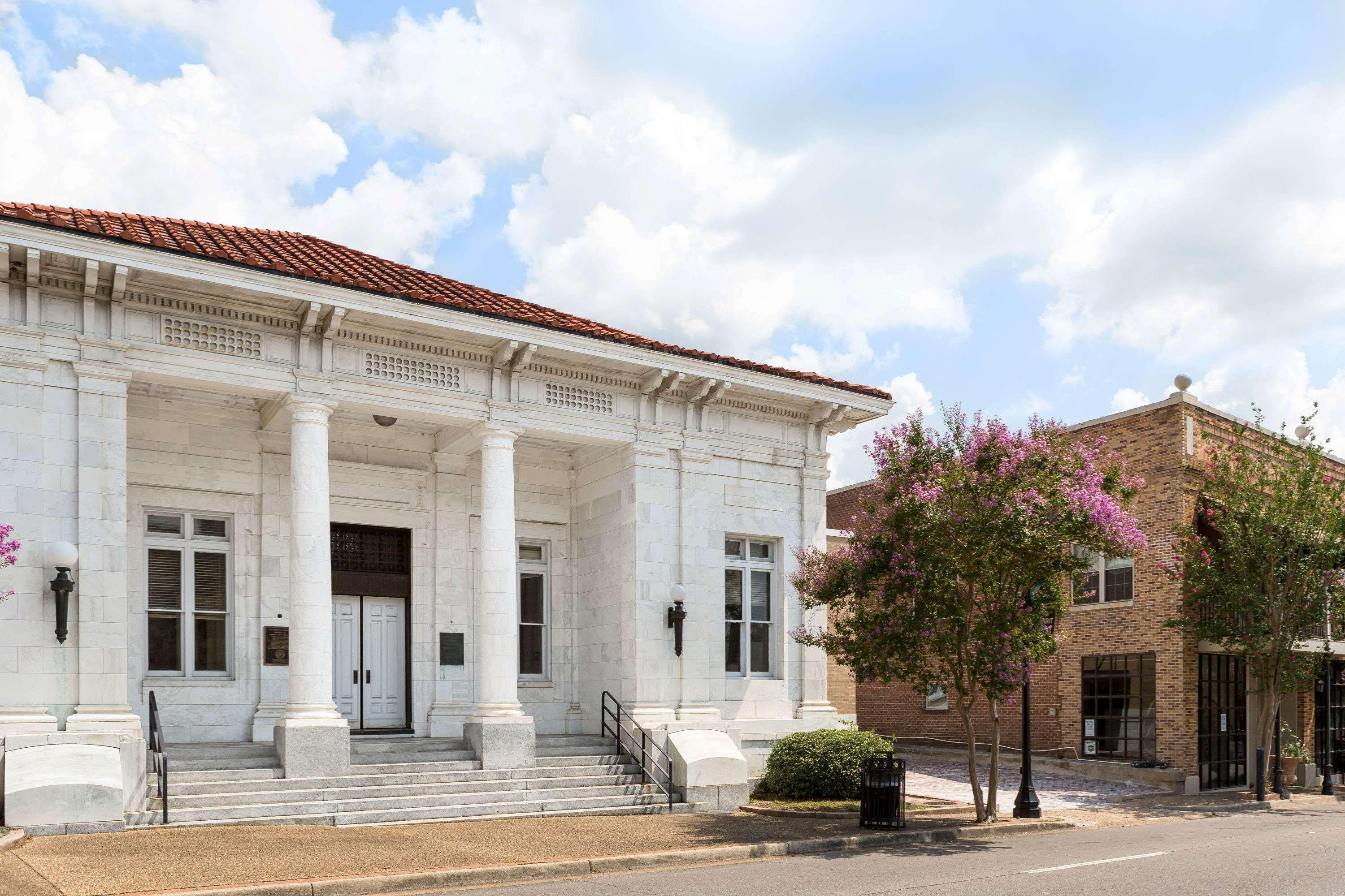 Super 8 By Wyndham Hattiesburg South Exterior photo
